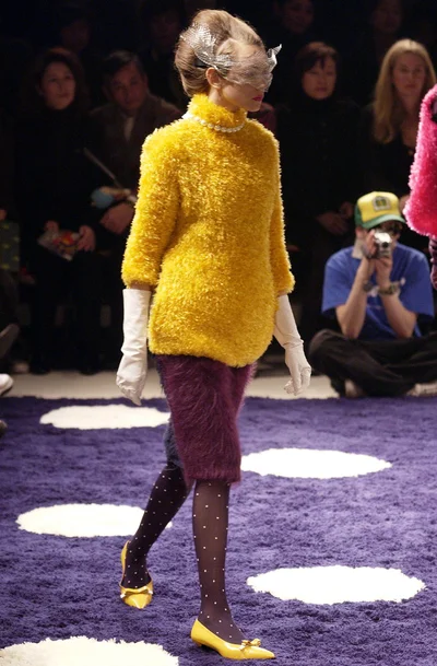 Look 18